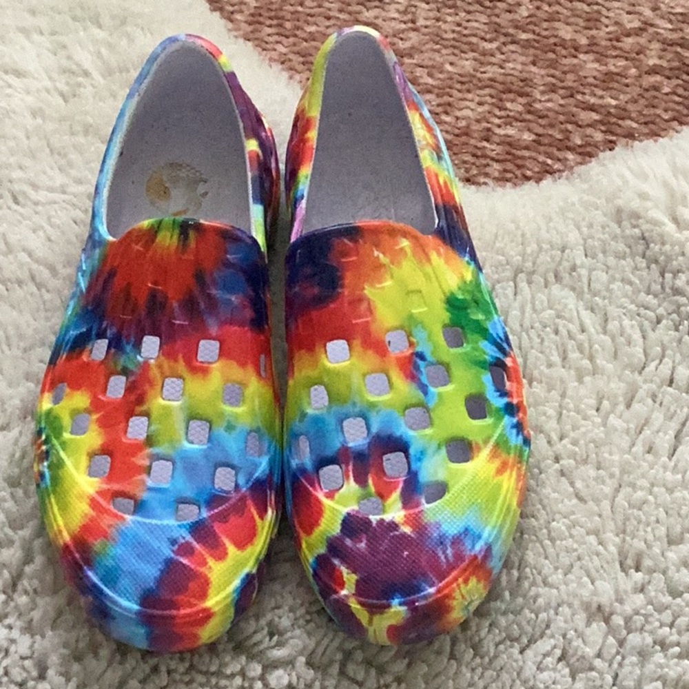 EUC Vans TRK kicks